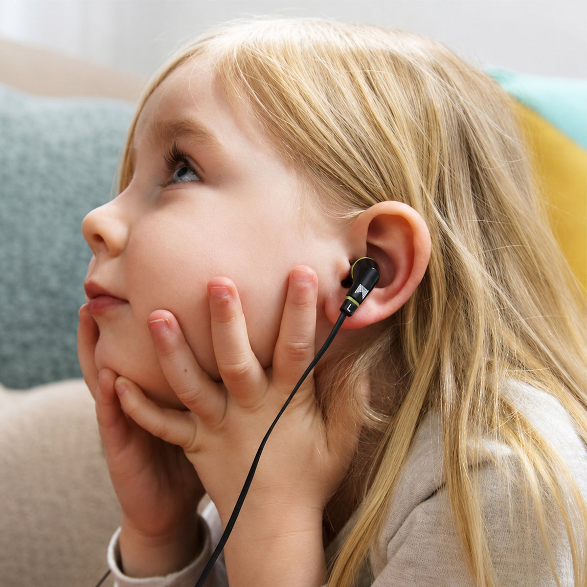 EarBuddies - Volume Limited Earphones for Kids MCONNECTED