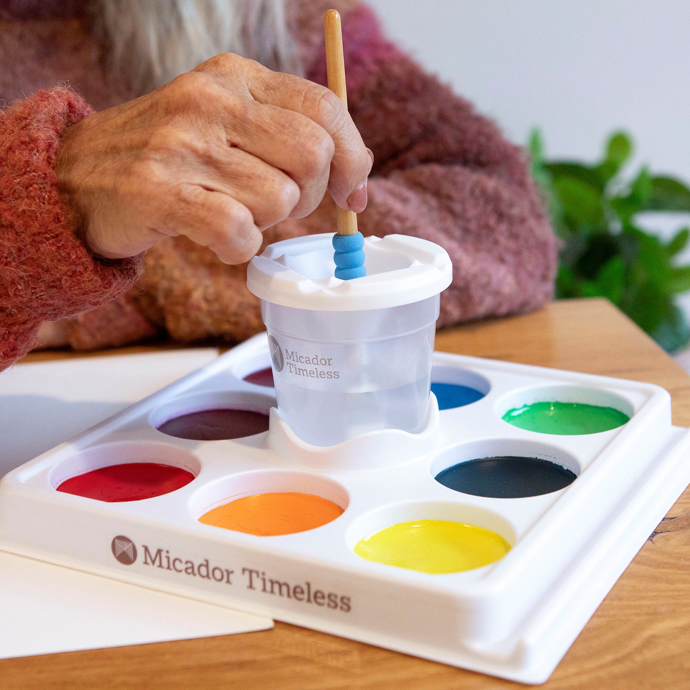 Easy Flow Watercolour Paint Station, Summer Selection, Disc 8, Micador Timeless